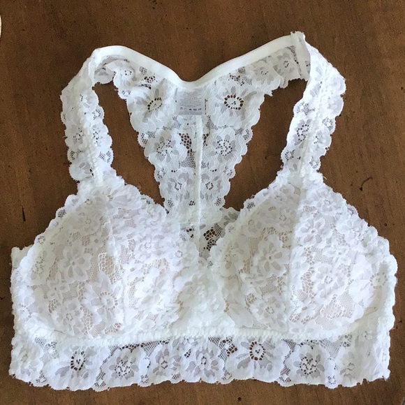 NWOT URBAN OUTFITTERS WITH REMOVABLE PADS - Picture 7 of 13